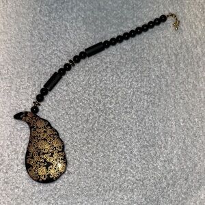 Vintage Black and Gold Paisley Pendant Beaded Necklace- (BROKEN chain)